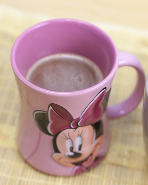 chocolat-chaud-mug-minnie-disney